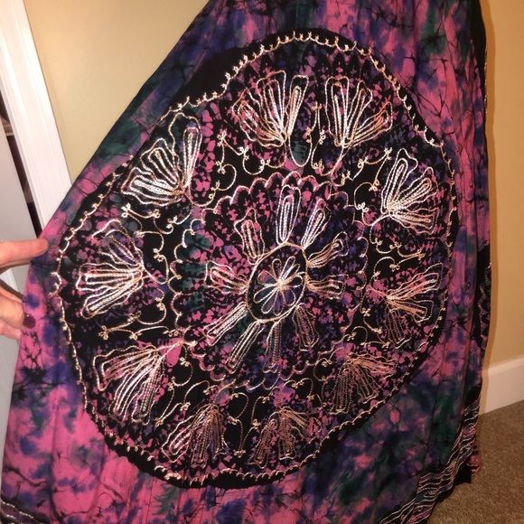 Gorgeous halter dress! NWOT. Firm price. - Picture 5 of 8